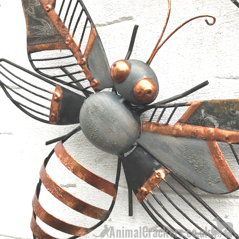 Striking 31cm Grey & Copper metal HONEY BEE wall art garden ornament / sculpture