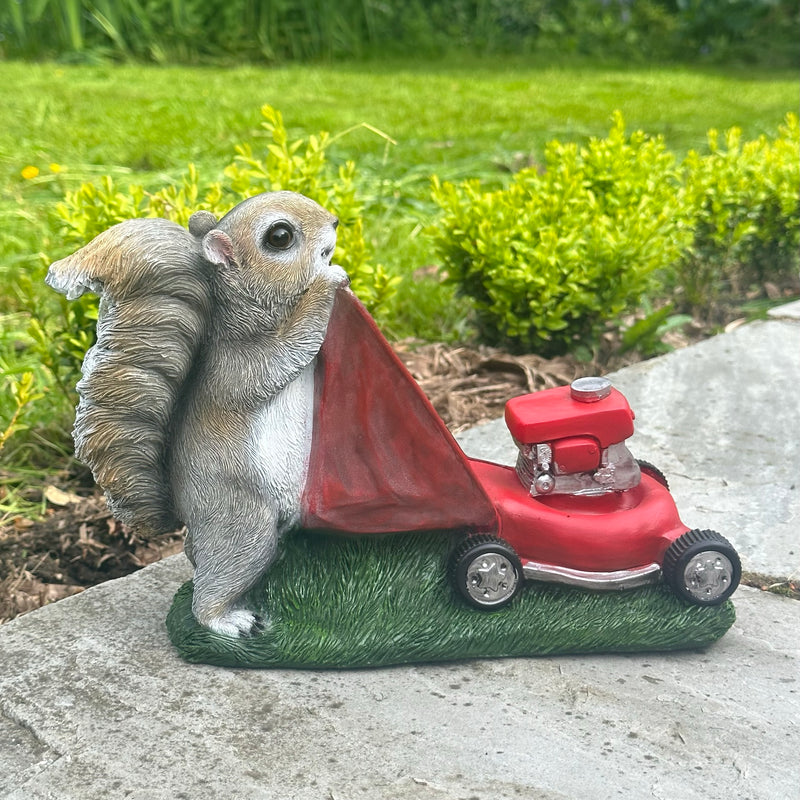 Squirrel lawnmower grass cutter ornament garden decor