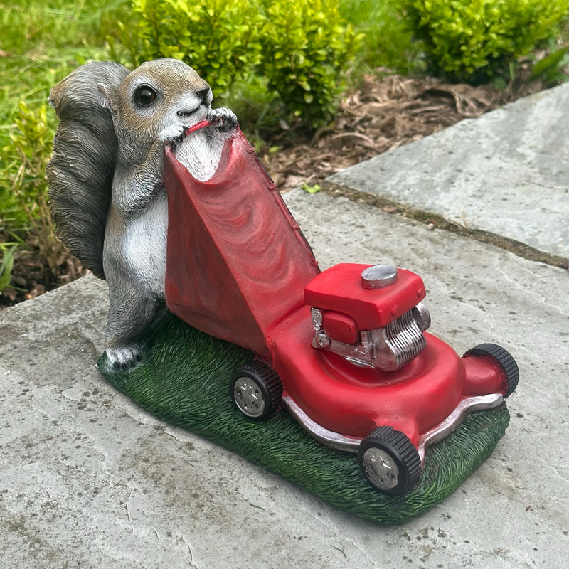 Squirrel lawnmower grass cutter ornament garden decor