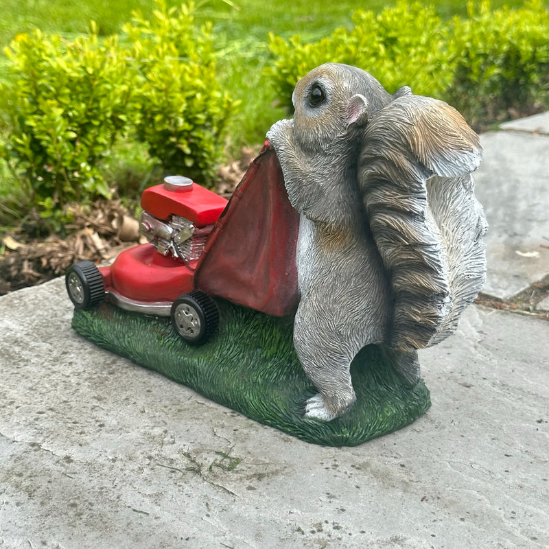 Squirrel lawnmower grass cutter ornament garden decor