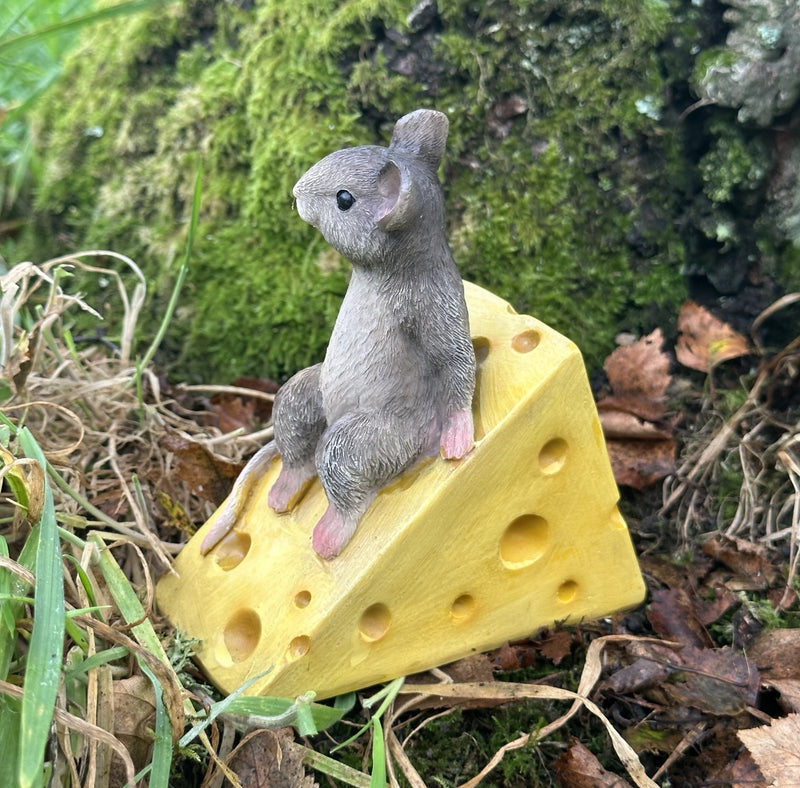 Mouse on cheese wedge fairy woodland garden ornament, mice lover gift