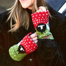 Pachamama 'Black Sheep' Design Chunky Knit Wool Handwarmer, Red