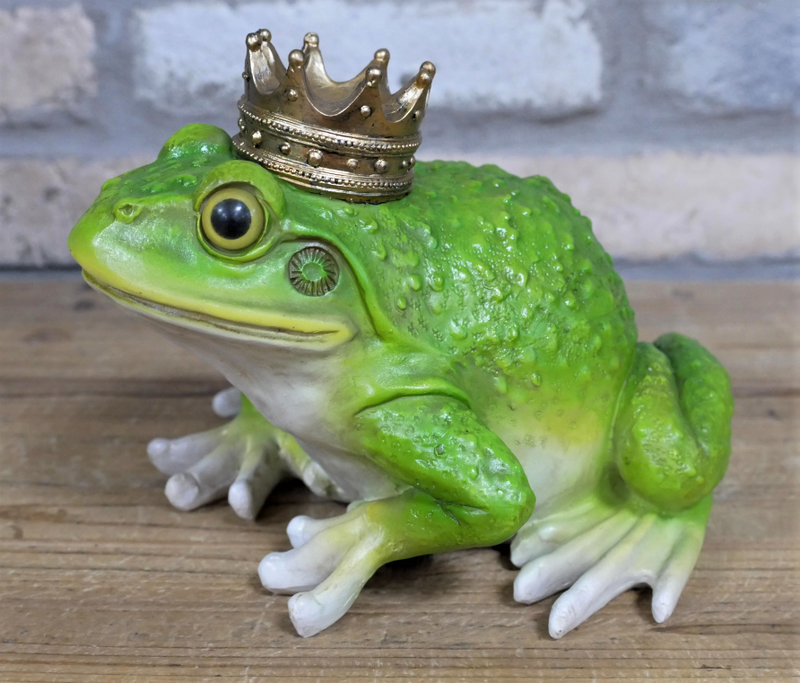Large Green Frog King with gold Crown novelty pond, garden or indoor decoration