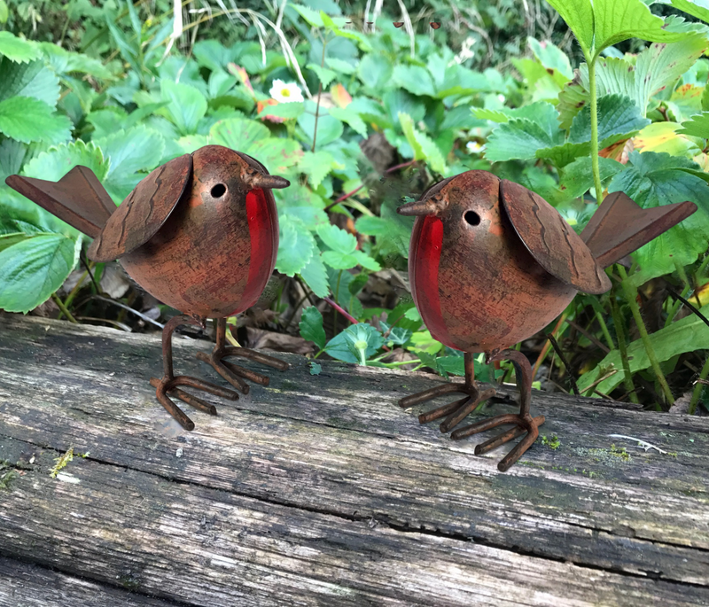 SET OF 4 quirky metal ROBIN garden ornament hand painted, indoor or outdoor decoration