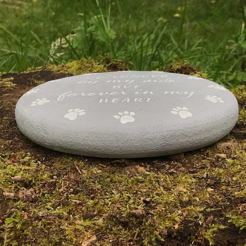 Round stone effect Dog or Cat memorial /grave marker decoration or pet loss gift