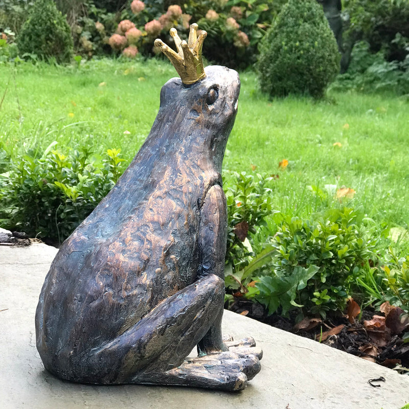 Bronze effect 'Frog Prince' wearing Crown novelty pond or garden decoration