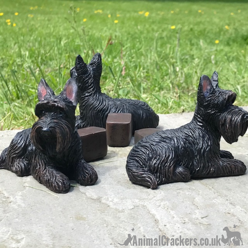 SET OF 3 Scottie Dog shaped plant pot stands or garden ornaments, Scottish Terrier lover gift