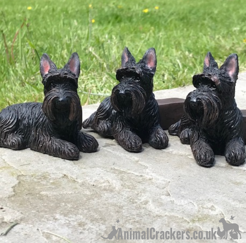 SET OF 3 Scottie Dog shaped plant pot stands or garden ornaments, Scottish Terrier lover gift