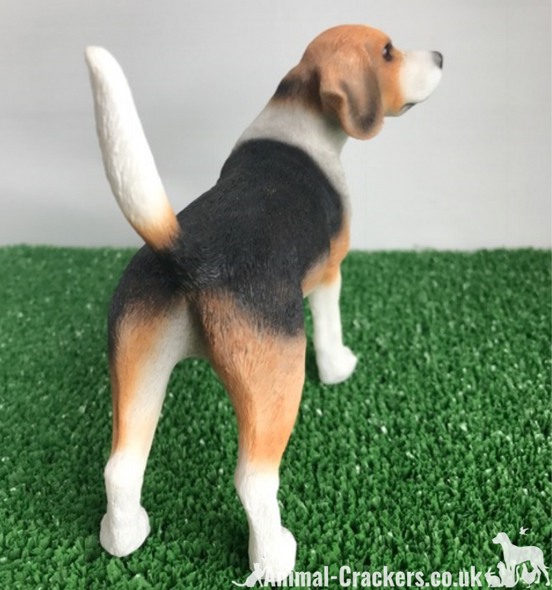 Beagle figurine by Leonardo, realistic quality item, gift boxed