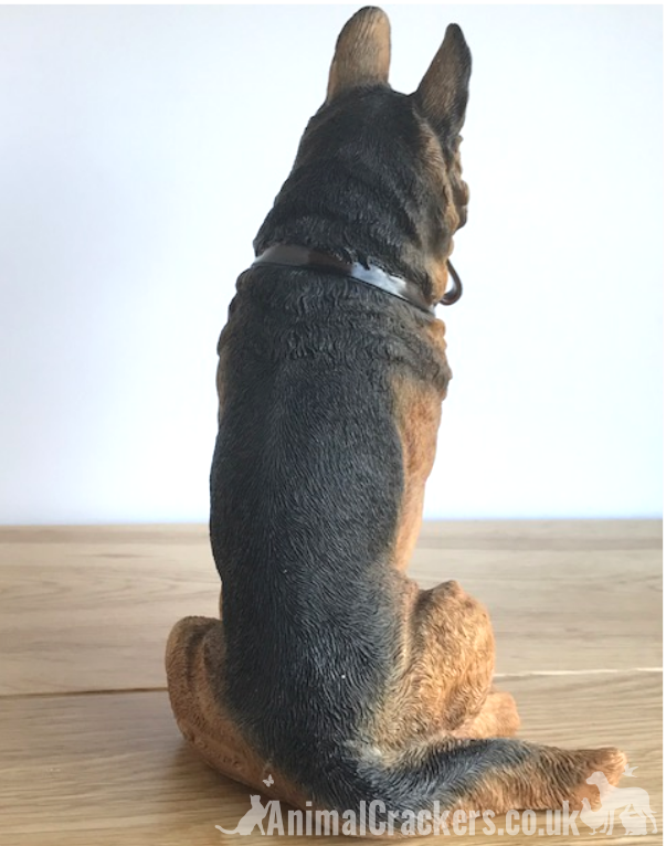 Large Alsatian German Shepherd ornament lifelike Leonardo Walkies figurine boxed