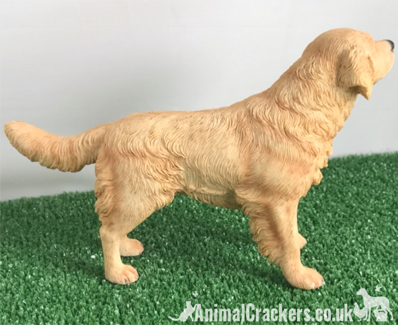 Golden Retriever figurine ornament quality realistic Leonardo range. Gift boxed.