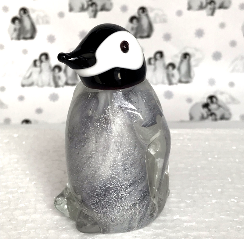 Objets D'Art Penguin hand blown solid glass ornament collectable